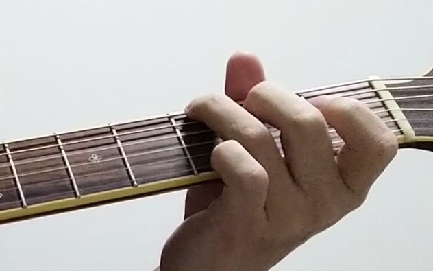 ギターのアルペジオ奏法の弾き方と練習フレーズ